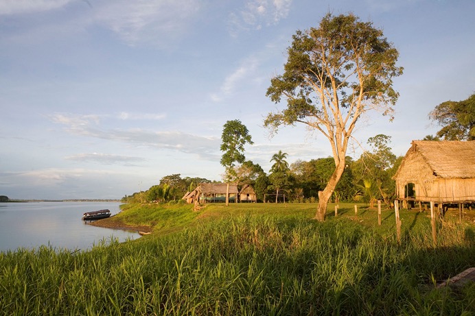 Amazon - Village Lodge - 01